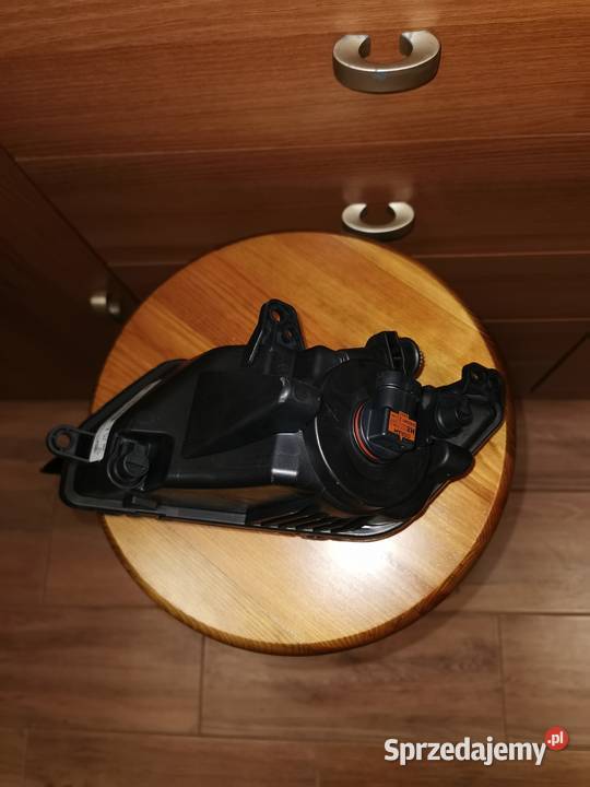 Halogen Hella 6J9941701A VWSEAT IBIZA V Oświetlenie