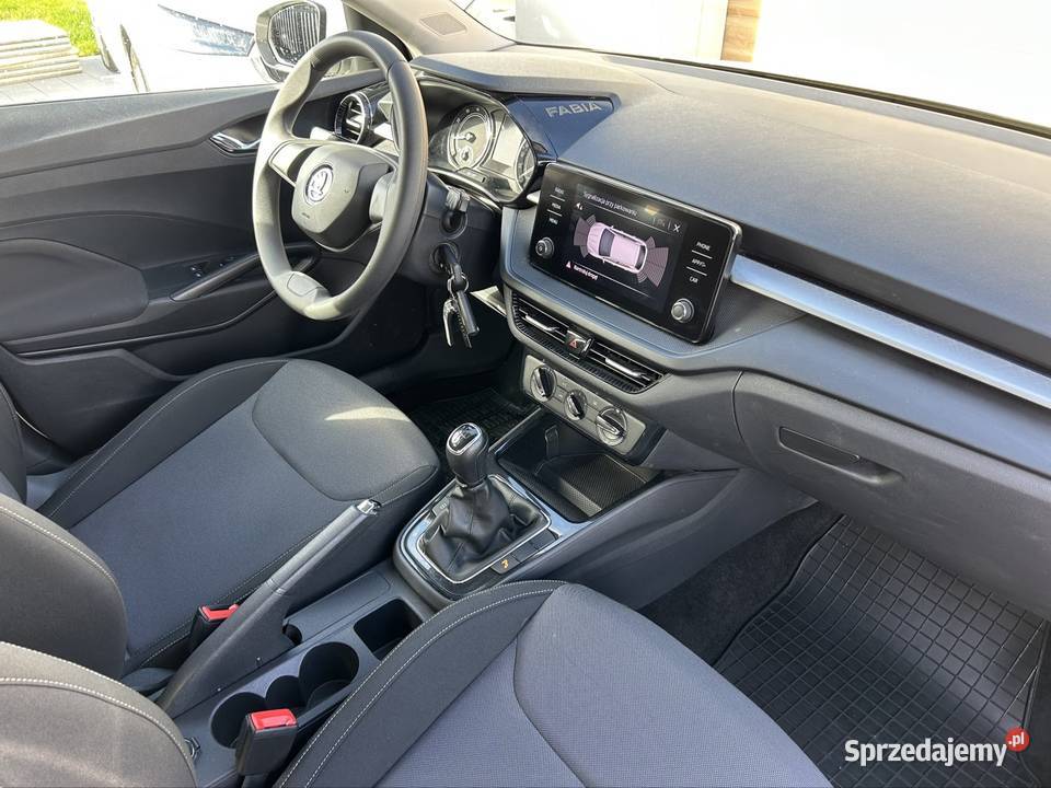 Skoda Fabia 2023r 10 mpi salon Polska fv VAT kupiony w polskim salonie Tarnów