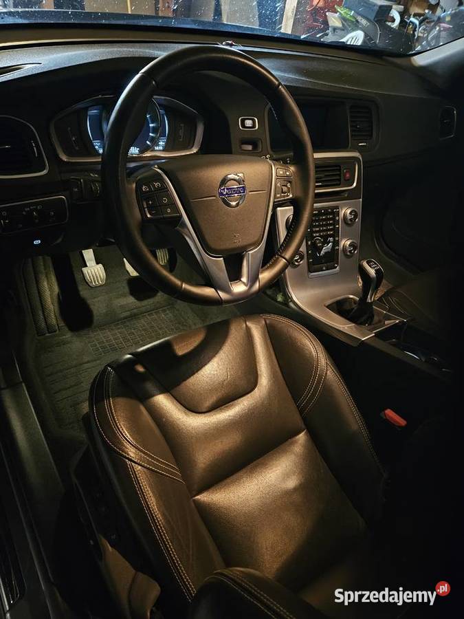 Volvo v60 d3 Summum pomorskie Kochanowo