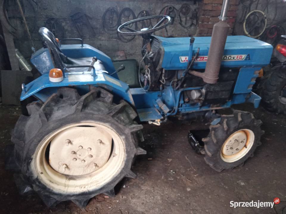 Traktorek 4x4 Mitsubishi d1500 Sękowa