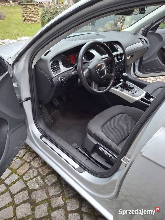 Audi a4b8 avant 20tdi hak Kamieniec sprzedam