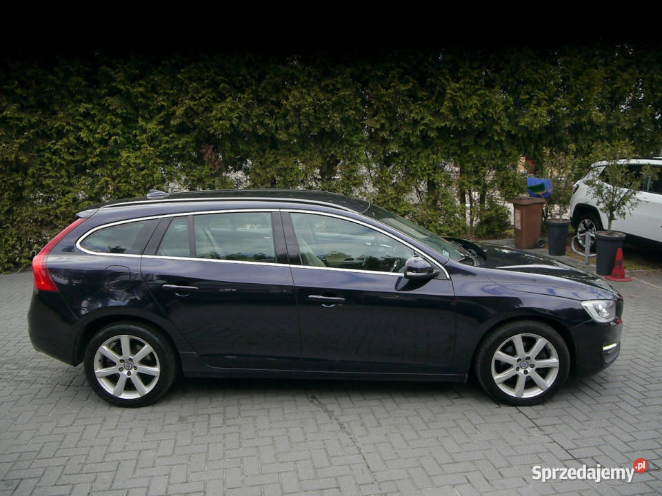 Volvo V60 20d Skóra Stan Idealny 100bezwypadkowy elektrochrom. lusterko wst. Częstochowa