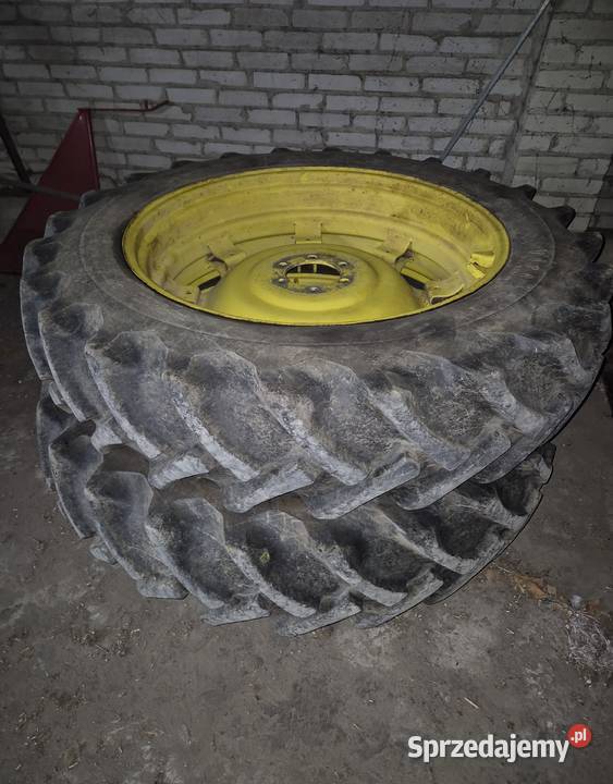 Opony Koła 34085R38 136R38