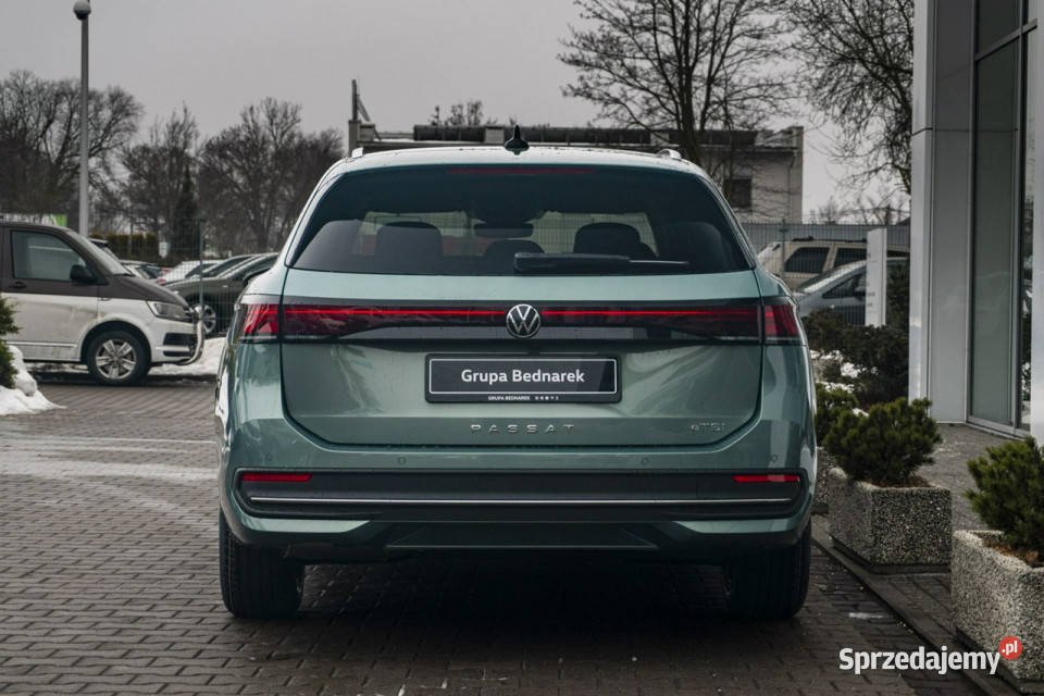 Volkswagen Passat Business Plus 15 TSI mHEV 150 5km Passat łódzkie Łódź
