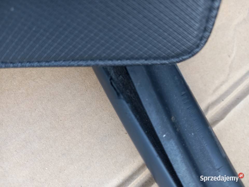 BMW e28e12 uszczelka przedniej szyby osobowe Bukownica