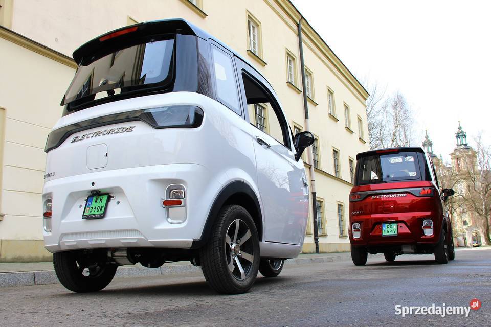Zabudowany trójkołowiec ELECTRORIDE FUTURI 3 Rok produkcji 2022 Kraków