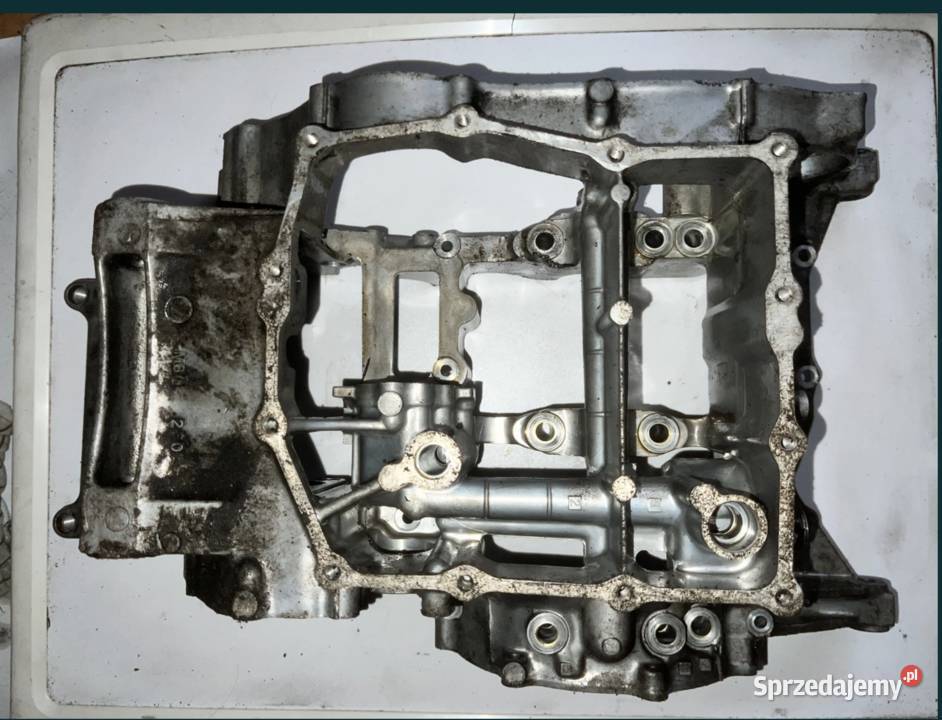 Karter dolny Honda VFR 800 rc46 wielkopolskie