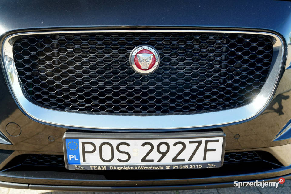 Jaguar FPACE FULL LED digital NAWI skora line