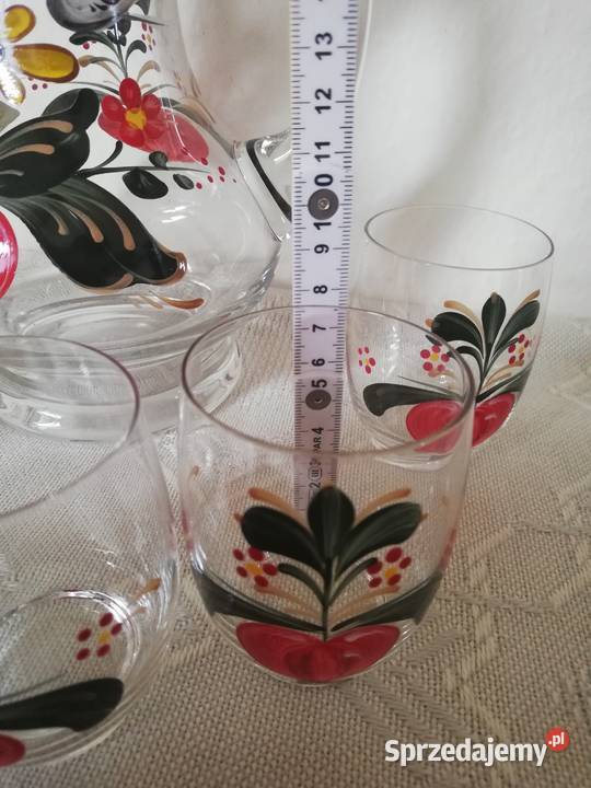 Dzbanek karafka ze szklaneczkami