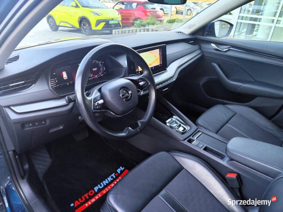 Skoda Octavia 2022r Carplay LED Navi Temp Adapt automatyczna Kraków