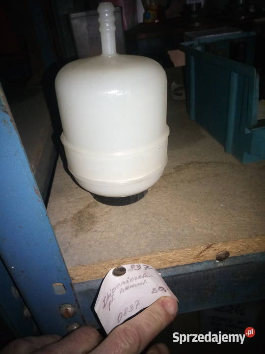 Zbiorniczek płynu hamulcowego Giżycko