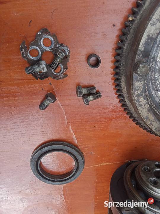 Wartburg 312 353 wal korbowodowy 50 konny dwusuw osobowe podkarpackie Stalowa Wola