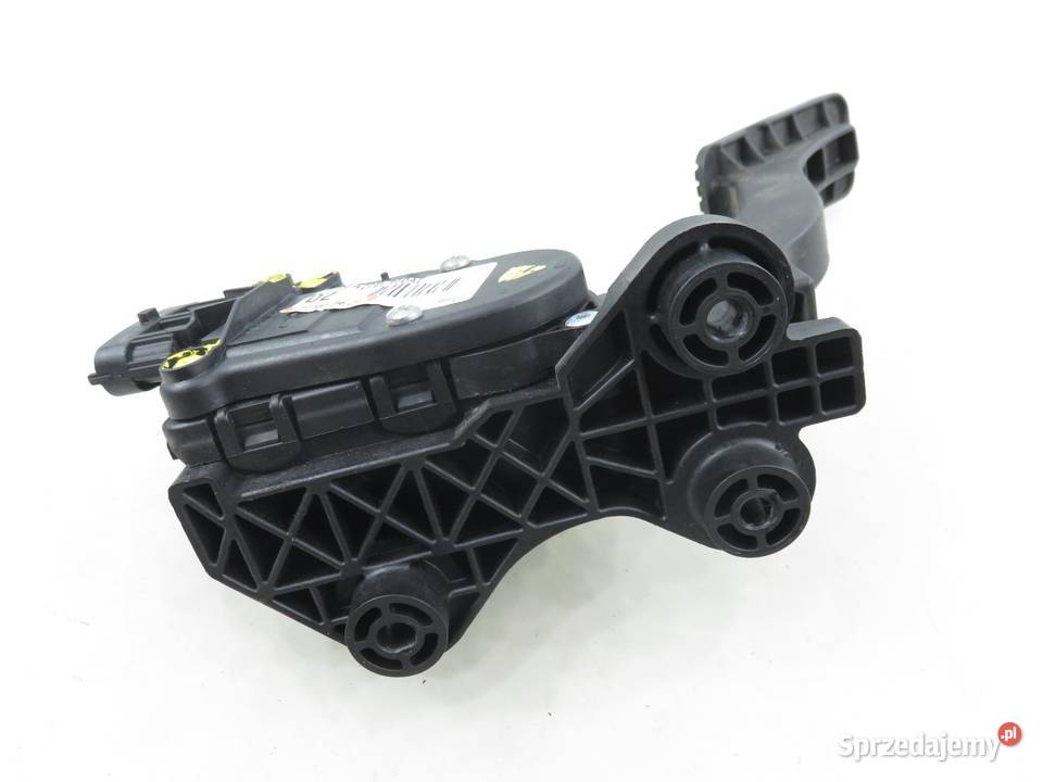 POTENCJOMETR GAZU HYUNDAI i30 I FD 14 G4FA