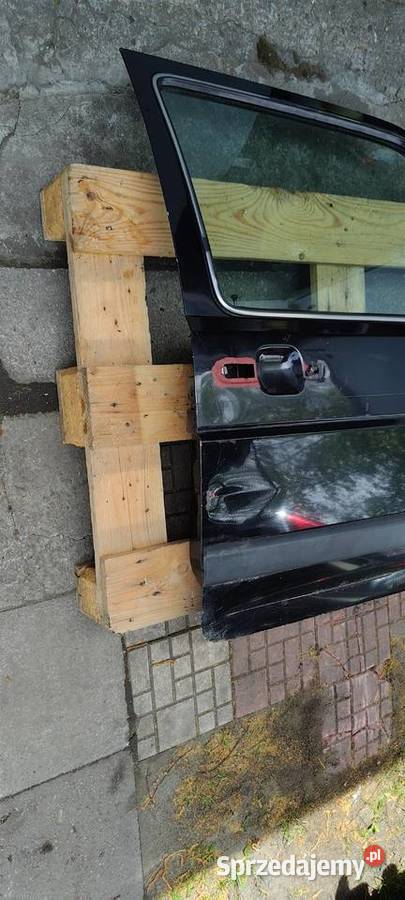 VW Golf 2 drzwi przednie prawe z dzieloną szybą Drzwi Katowice sprzedam