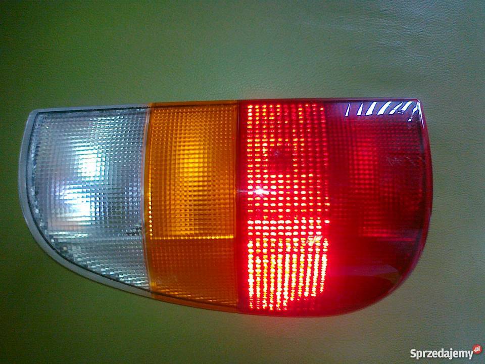 SEAT INCA 9503 LAMPA TYŁ PR NOWA VALEO 85825 dostawcze Pruszków