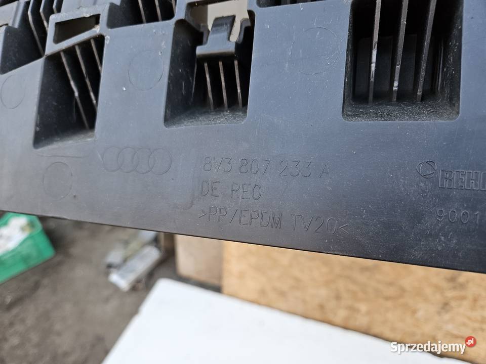 AUDI A3 8V3 1216 SLINE PŁYTA OSŁONA POD ZDERZAK