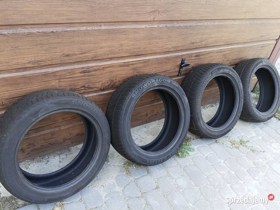Opony zimowe 2055017 stan idealny dot2523 Turowola