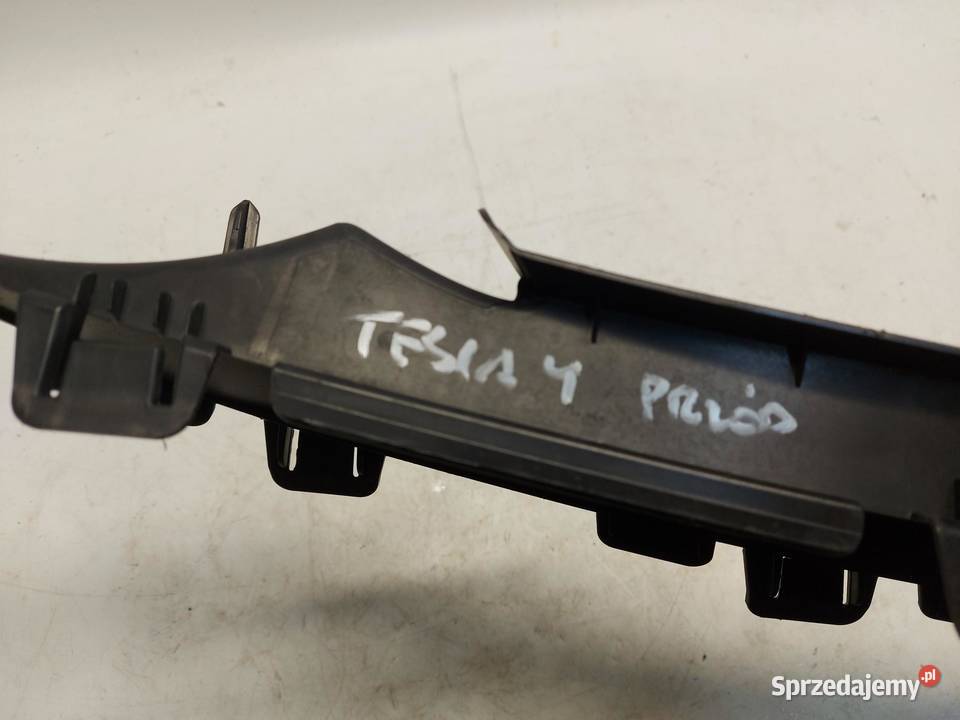 TESLA MODEL Y 2023r Kratka grill atrapa zderzaka