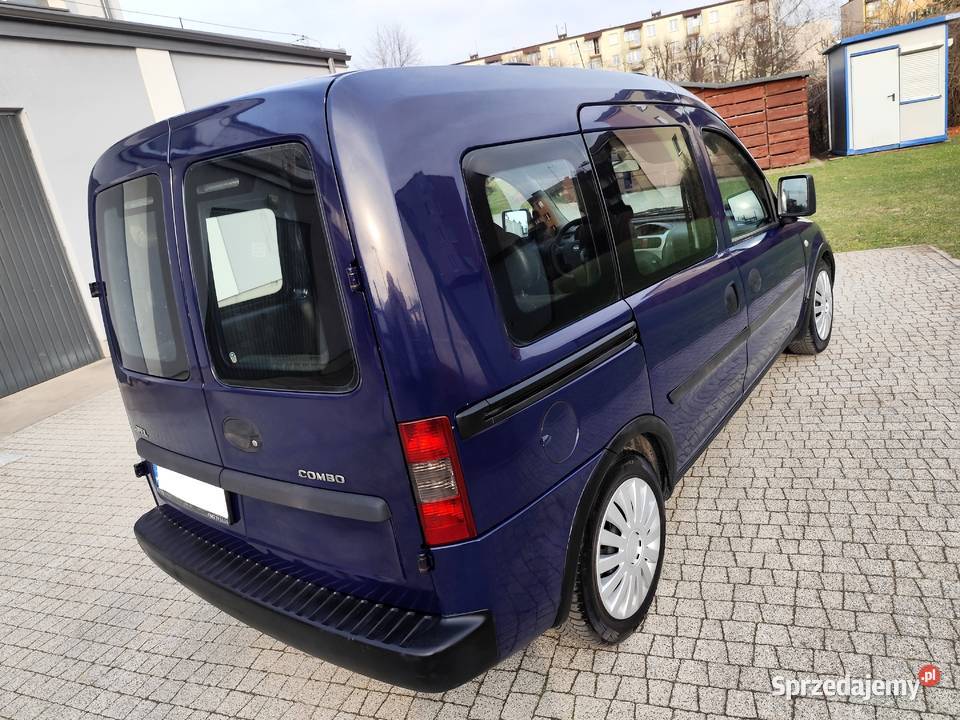 Opel Combo 13 CDTI 20056 Osobowe Jasło