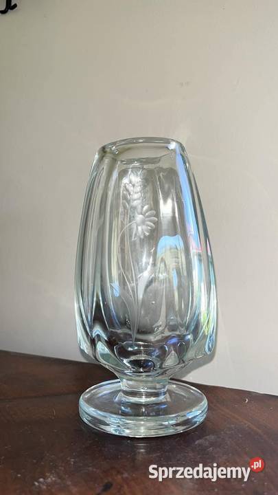 Wazon z lanego kryształu Kwiaty szlifowane pomorskie Gdańsk