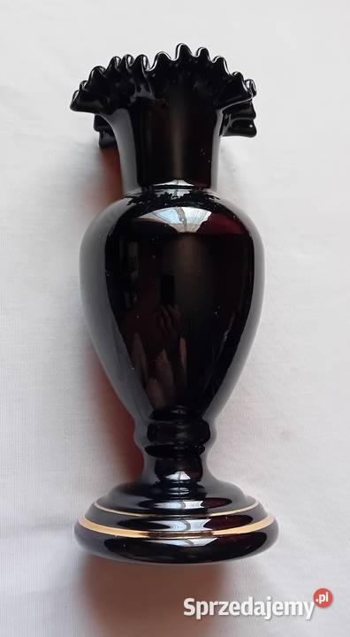 Hialitowy wazon z falbanką Crystalex Novy Bor Porcelana i szkło Koźminek