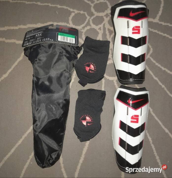 Ochraniacze piłkarskie Nike 5 Sala Shield XL Oborniki