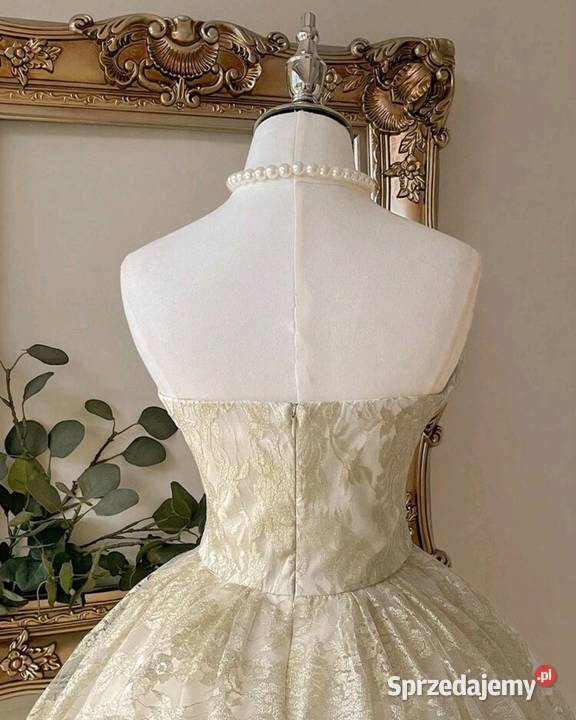 Sukienka z koronką złota Olesno sprzedam