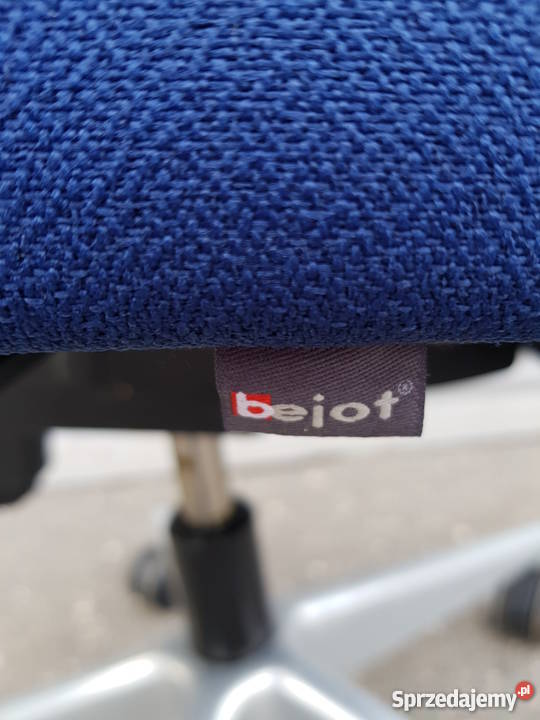 fotel biurowy Bejot String meble biurowe używane Fotele i pufy Poznań