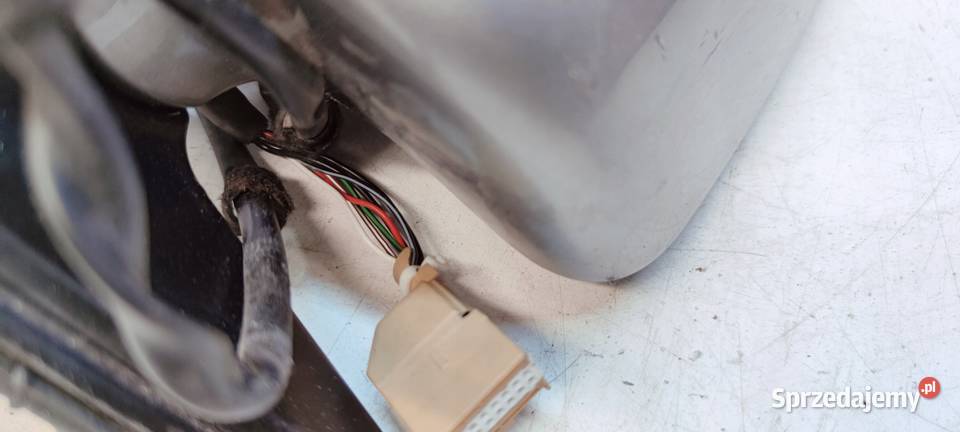 LUSTERKO ZEWNĘTRZNE PRAWE AUDI A4 B6 B7 UK 6 PIN sprzedam