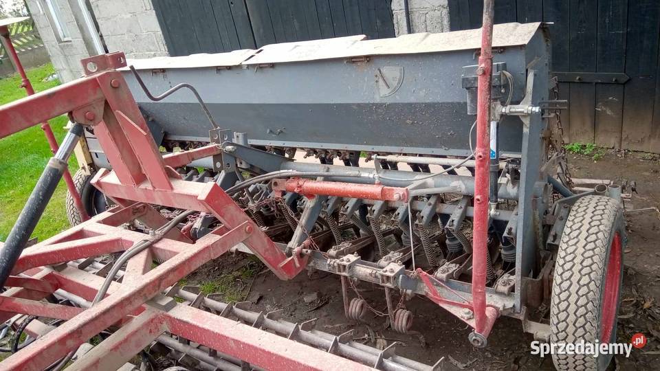 Siewnik 3m poznaniak nieuszkodzony Siewniki i sadzarki Zadąbrowie-Rudunek