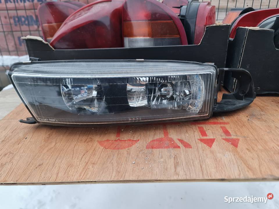 Mitsubishi Galant lampa lewy przód lampy przednie Żory