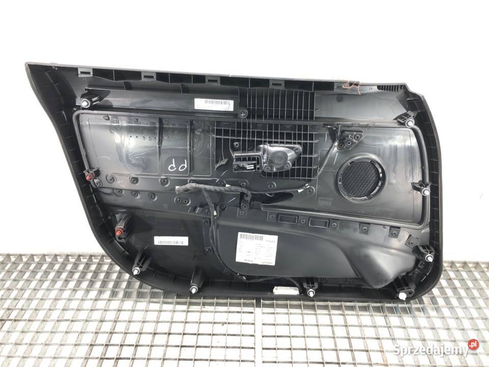 BOCZEK DRZWI PRAWY PRZÓD BMW F34 Hatchback Tapicerki samochodowe