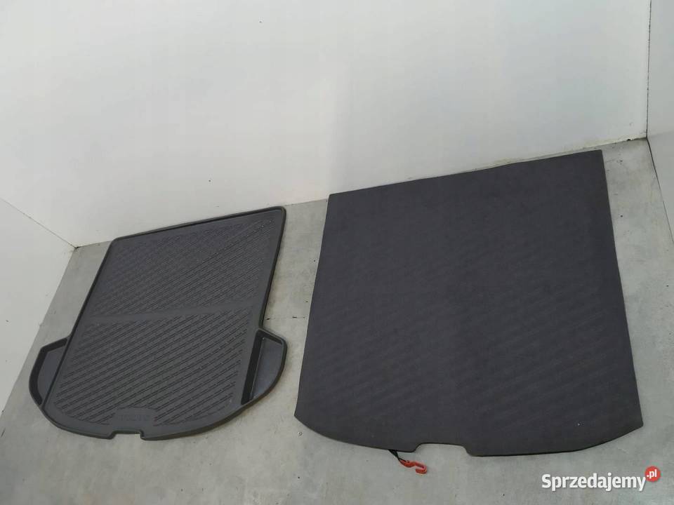 PODŁOGA BAGAŻNIKA DYWAN GUMA KOMPLET 30748321 Tapicerki samochodowe