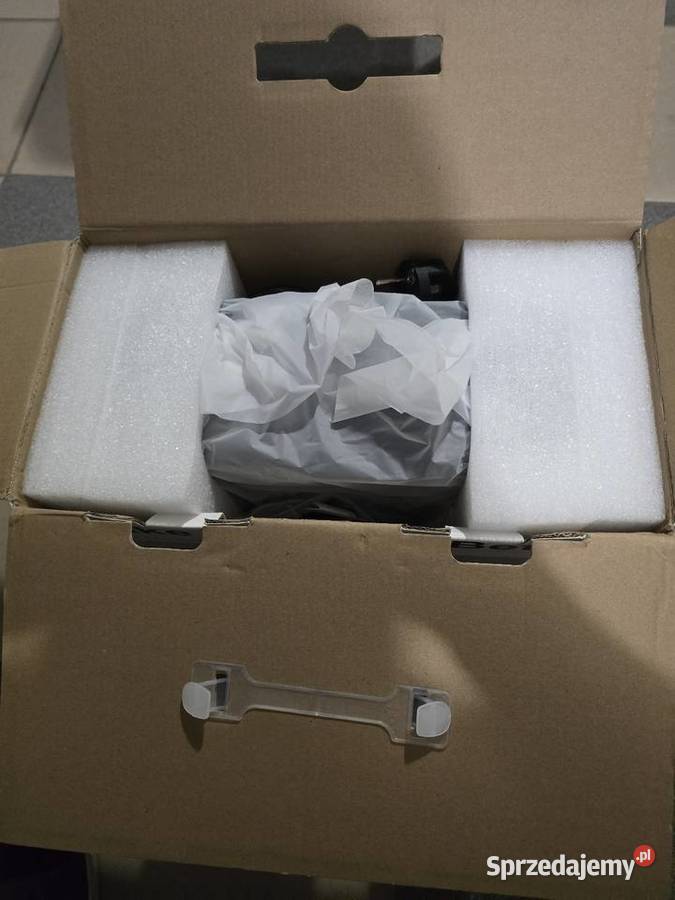 Projektor rzutnik 4K zFull HDSmart Android Czarna Woda