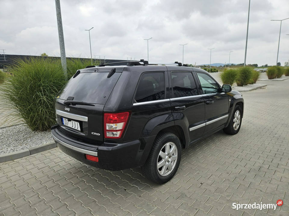 Jeep Grand Cherokee 30 217 automat 4x4 czarny Strzegom
