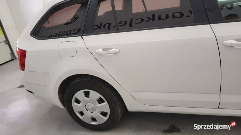 koda Octavia 16 TDI SCR Active IV 2020 aluminiowe felgi Grójec