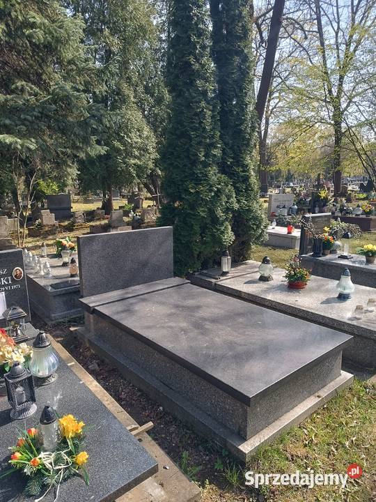 Grobowiec murowany z piwniczką na 6 miejsc małopolskie Kraków