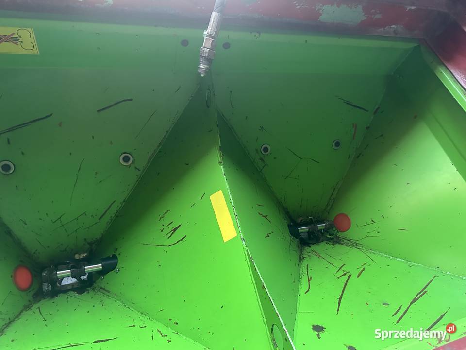 Rozsiewacz nawozu Unia brzeg MS Poręba