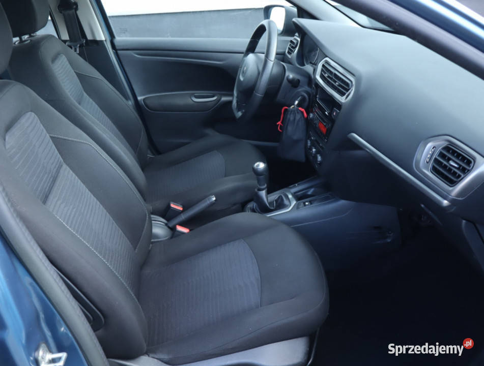 Peugeot 301 12 VTi Łódź