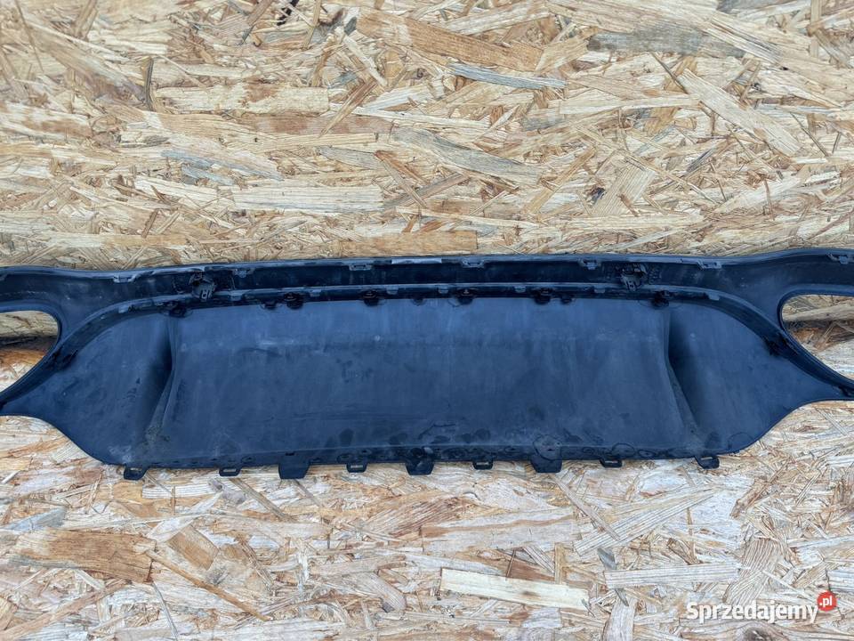Spoiler dyfuzor dół zderzaka tył MercedesBenz osobowe