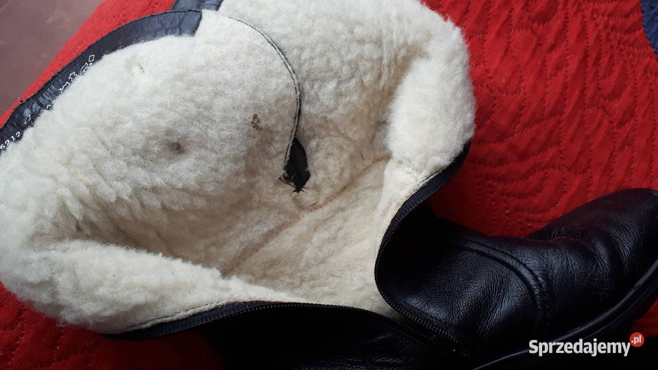 Kozaczki skórzane na futerku 39