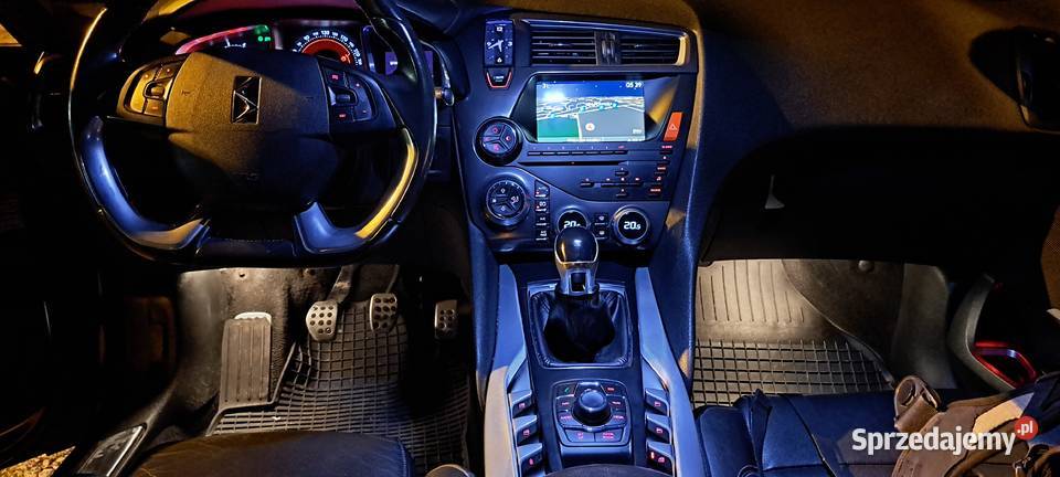 Sprzedam ładnego Citroena DS5 z bogatym tempomat Dębica sprzedam