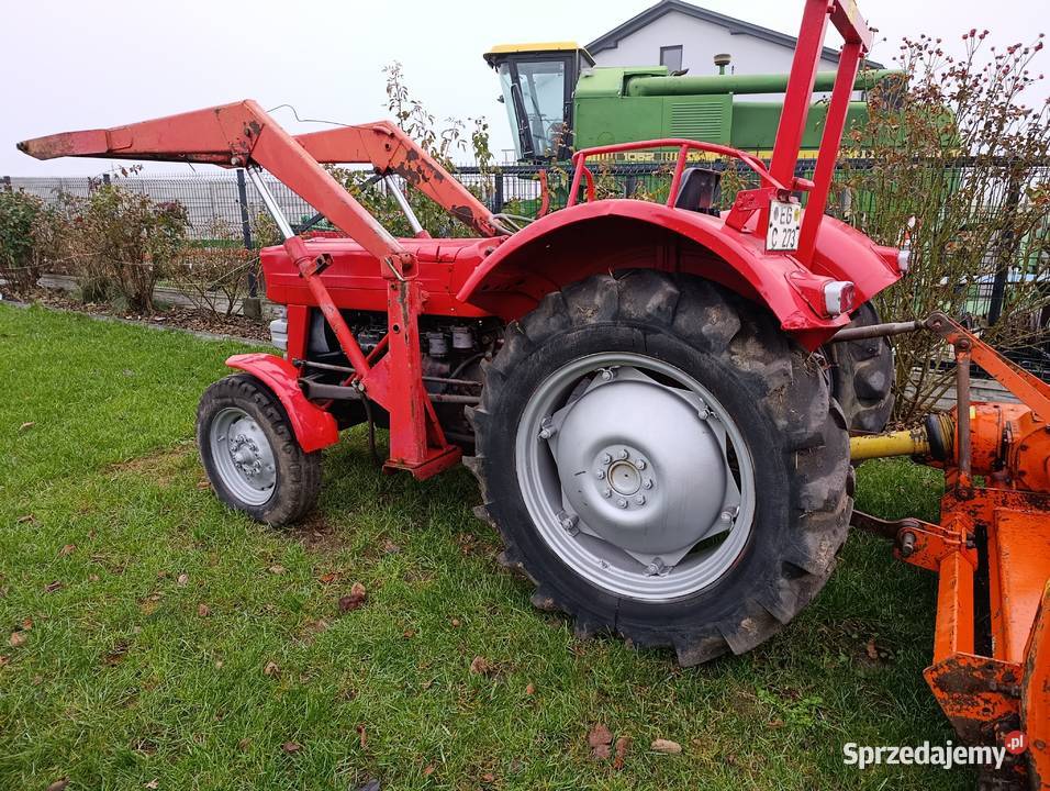 Massey Ferguson 135 Rawica Stara