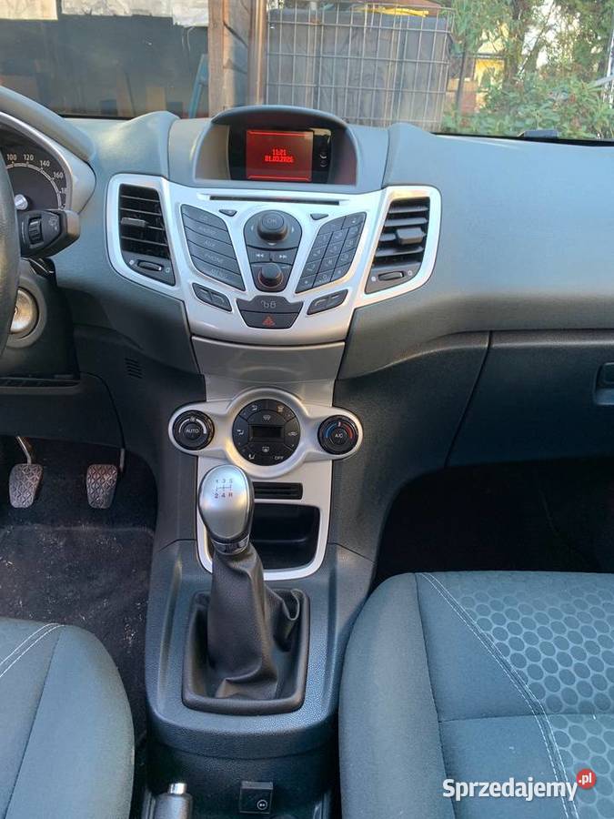 Ford Fiesta mk7 82KM Łomianki sprzedam