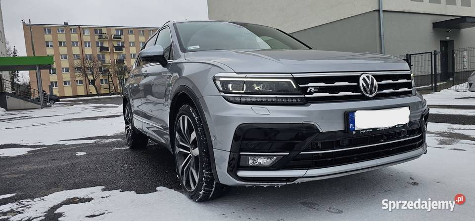 Volkswagen Tiguan 20 TDI 7osobowy 4x4 RLine DSG Warszawa