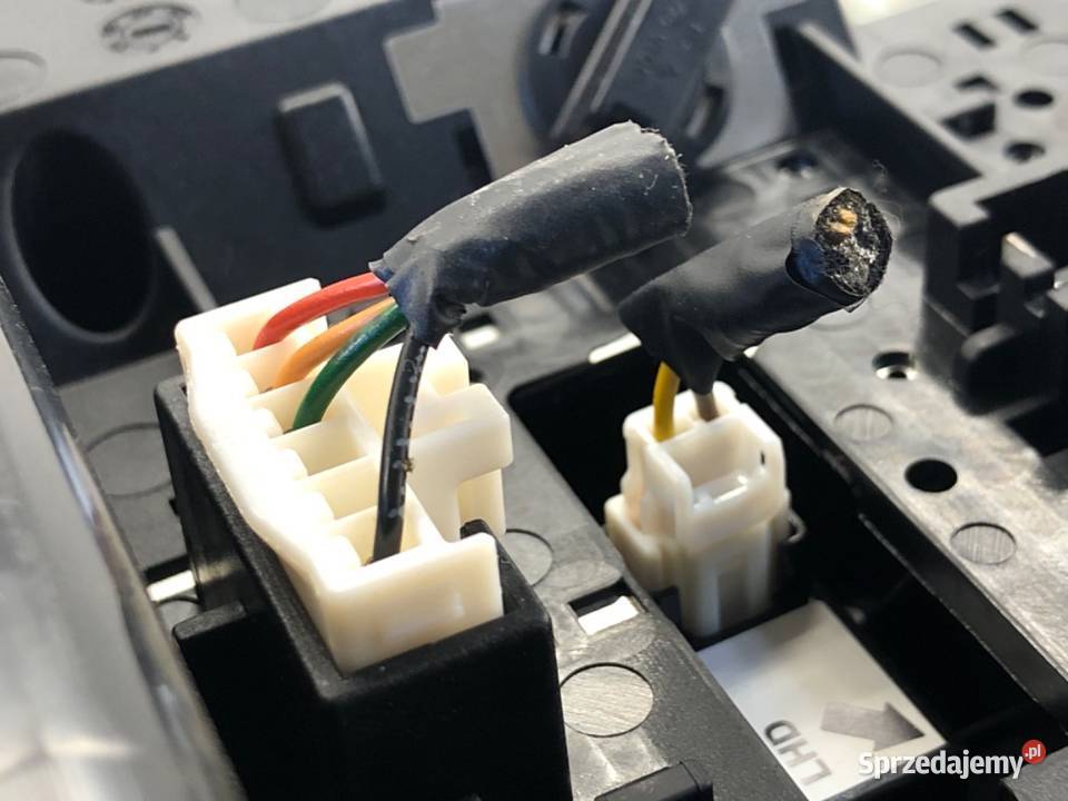 LAMPA SUFITOWA KIA SPORTAGE IV 92800D90XX SUV sprzedam