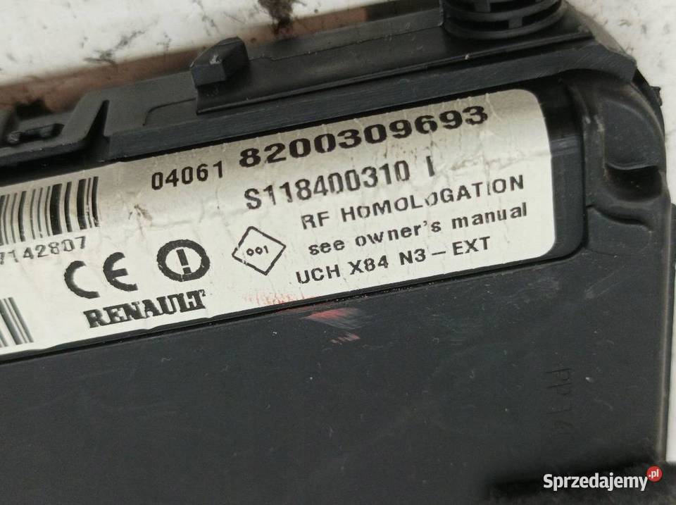 SKRZYNKA BSI 8200309693 UCH X84 N3 Renault