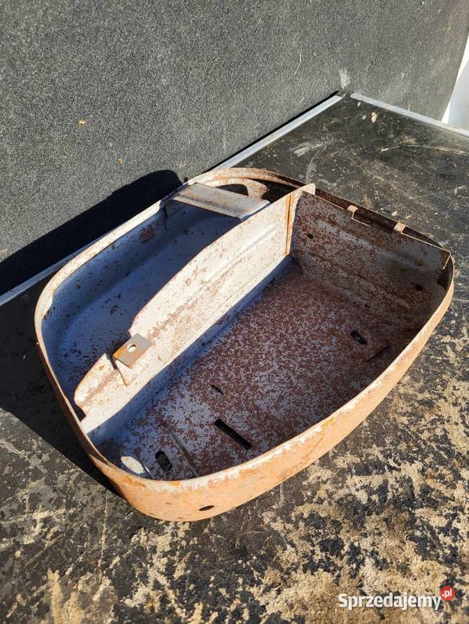 SKRZYNKA NARZĘDZIOWA IFA BK 350 IFA RT 125 MZ Rybnik sprzedam