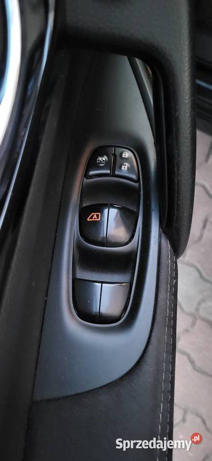 Nissan Qashqai 16 DCI 130 4x4 bezwypadkowy elektryczne szyby Warszawa sprzedam