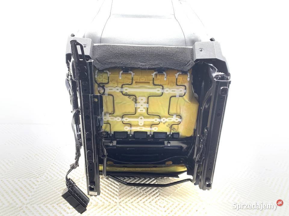 FOTEL PRAWY PRZÓD OPEL CORSA D Hatchback 0614